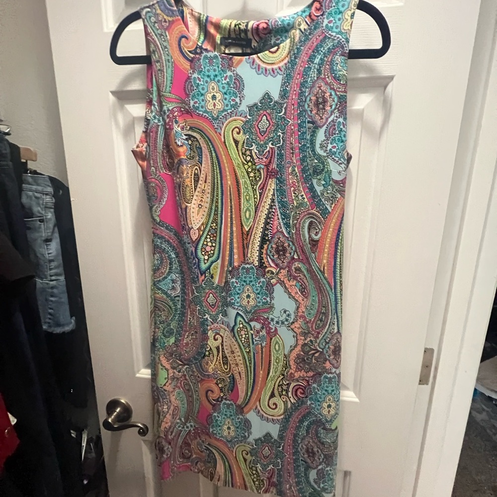 Paisley Sleeveless Shift Dress